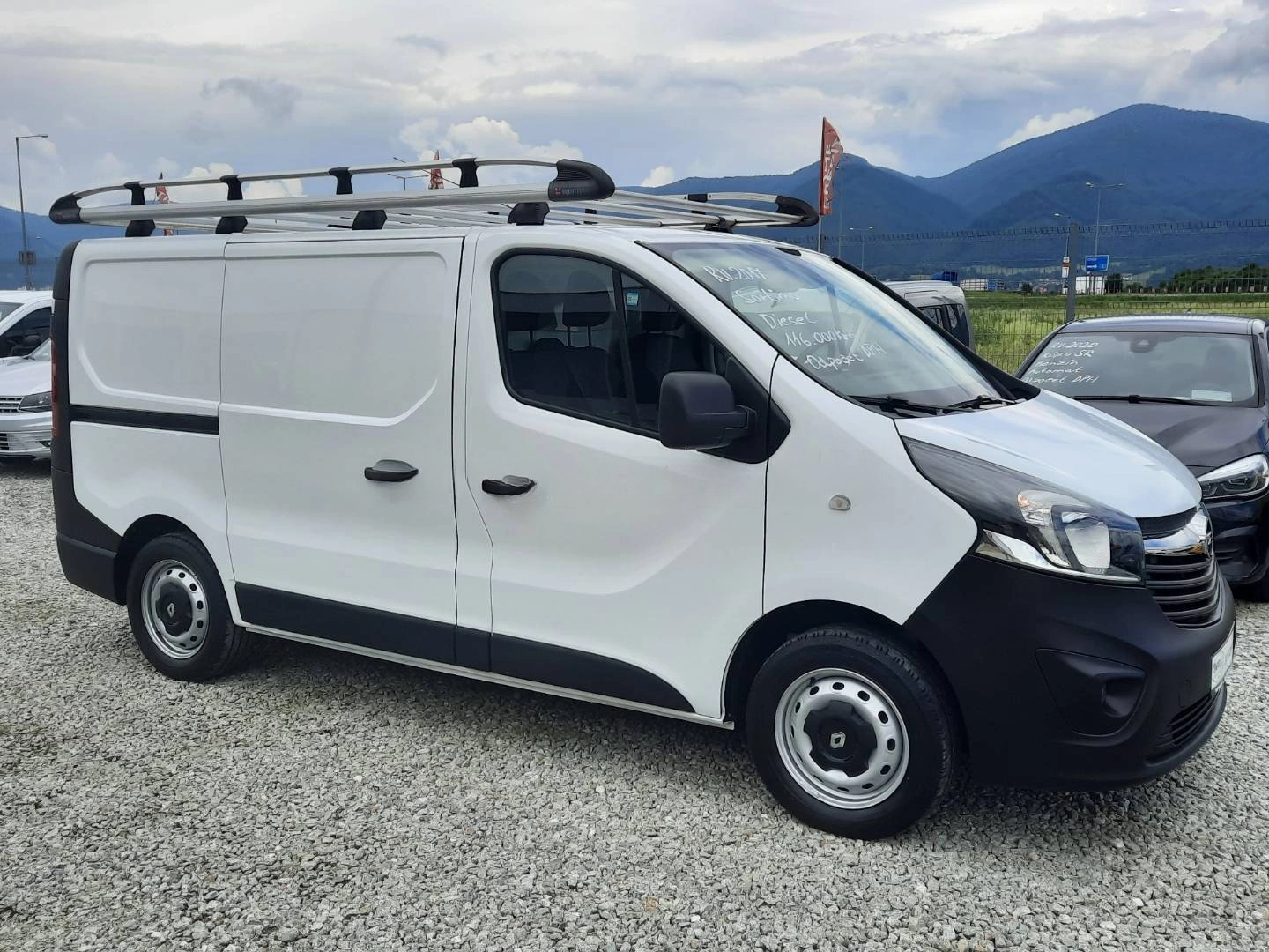 Leasing Fourgon Opel Vivaro 2017