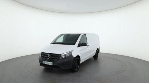 MERCEDES VITO 2023