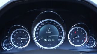Lízing Kabriolet MERCEDES E 200 2010