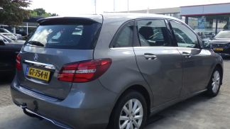 Leasing Hatchback MERCEDES B 180 2015