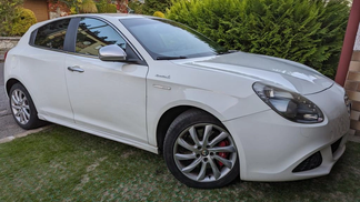 Finansowanie Hatchback Alfa Romeo Giulietta 2012