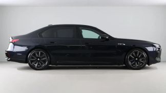 Lízing Sedan BMW 760 2024