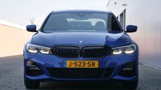 Lízing Sedan BMW 320 2019
