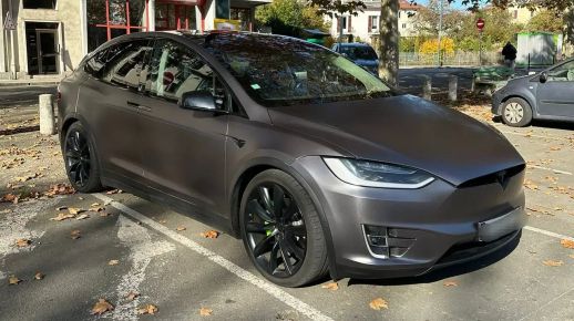 Tesla Model X 2018