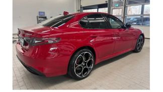 Lízing Sedan Alfa Romeo Giulia 2023