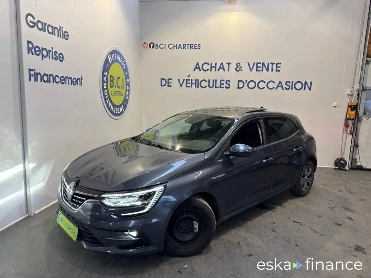 Financování Sedan Renault Megane 2021