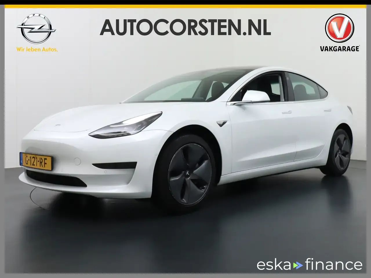 Lízing Hatchback Tesla Model 3 2019