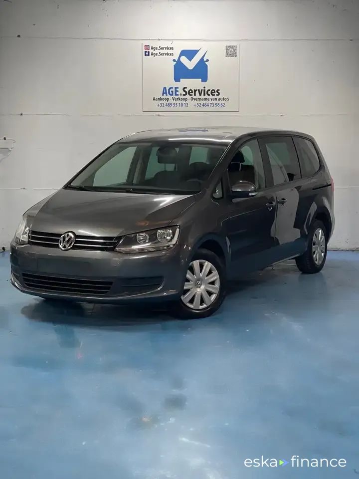 Leasing Passenger transport Volkswagen Sharan 2011