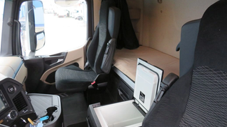 Leasing Tractor unit MERCEDES 1851 2020