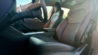 Leasing Sedan Tesla Model 3 2024