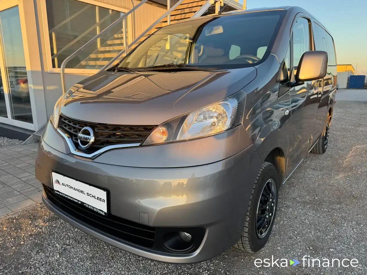 Leasing Wagon Nissan Evalia 2017