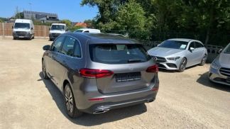 Lízing Hatchback MERCEDES B 180 2023