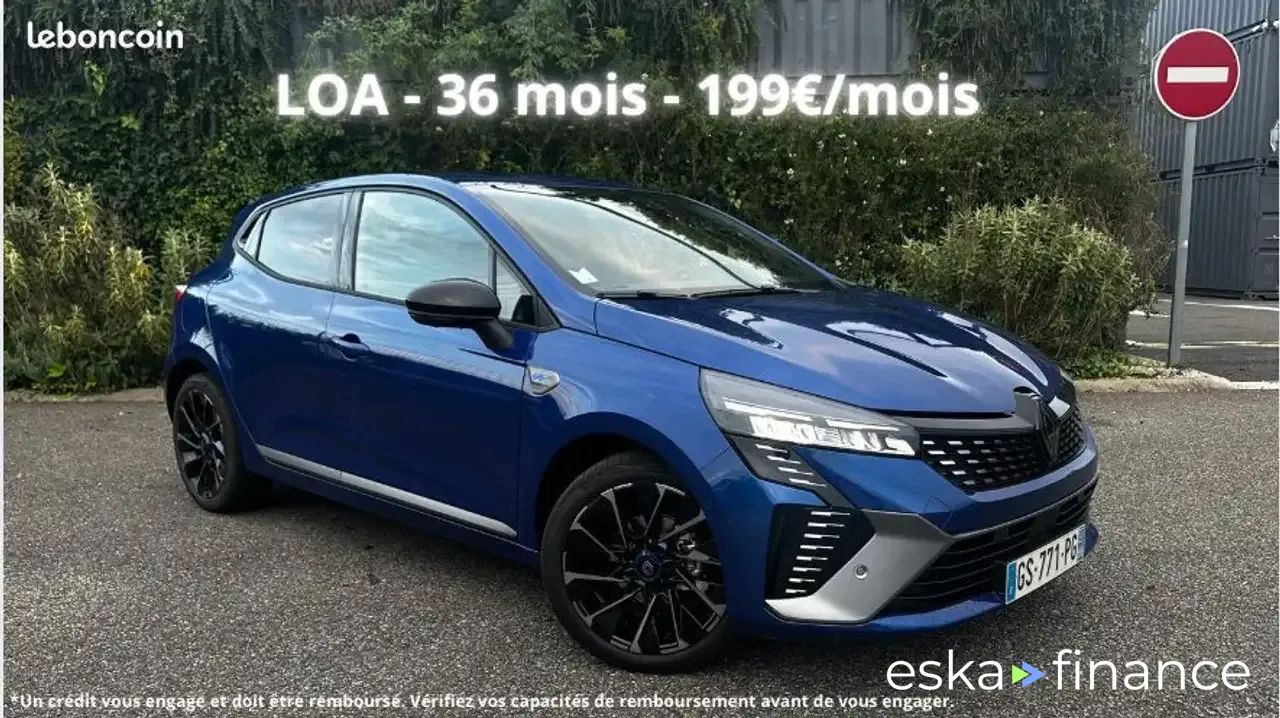 Leasing Sedan Renault Clio 2023