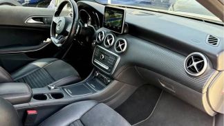 Lízing Sedan MERCEDES A 200 2015