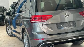 Financování Hatchback Volkswagen Touran 2017