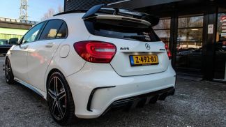 Lízing Hatchback MERCEDES A 45 AMG 2013
