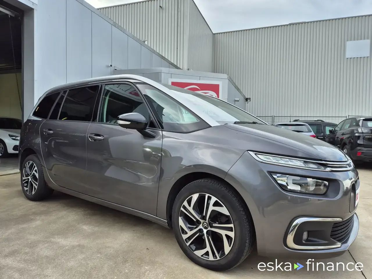 Lízing Hatchback Citroën GRAND C4 SPACETOURER 2021