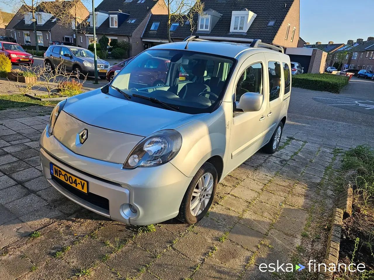 Financování Hatchback Renault Kangoo 2012