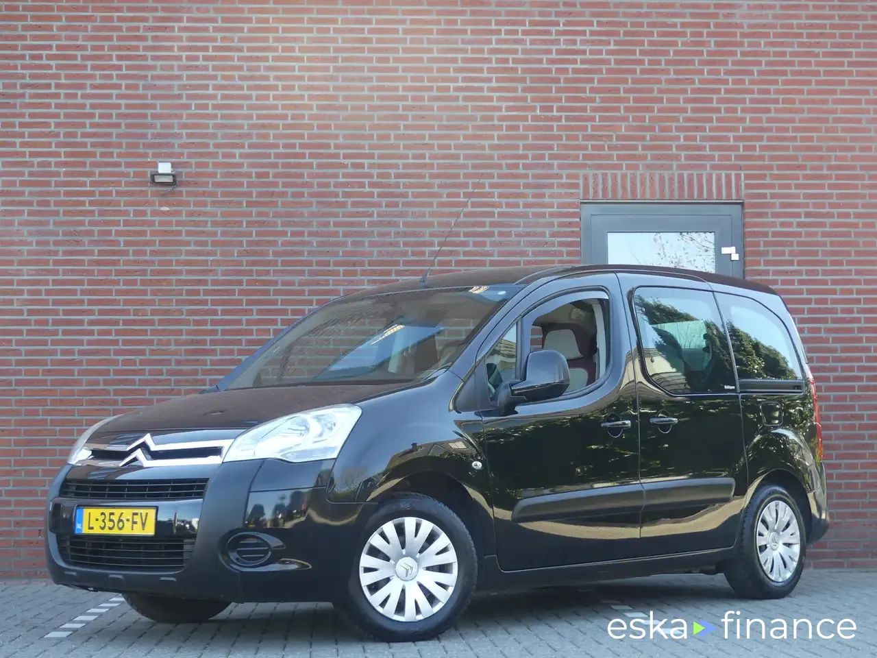 Financování Hatchback Citroën Berlingo 2010
