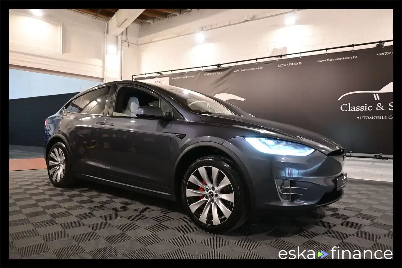 Leasing SUV Tesla Model X 2019