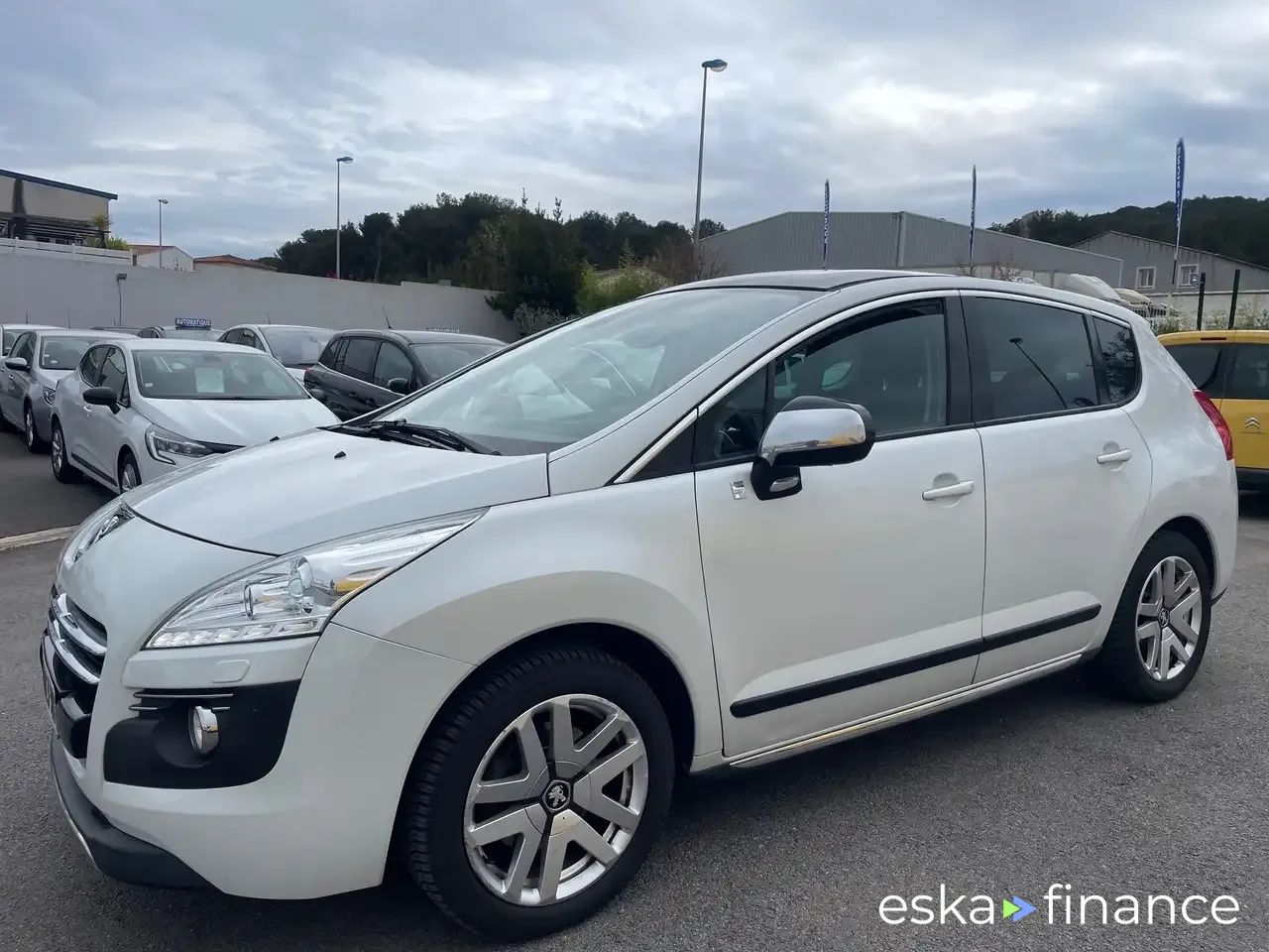 Leasing SUV Peugeot 3008 2013