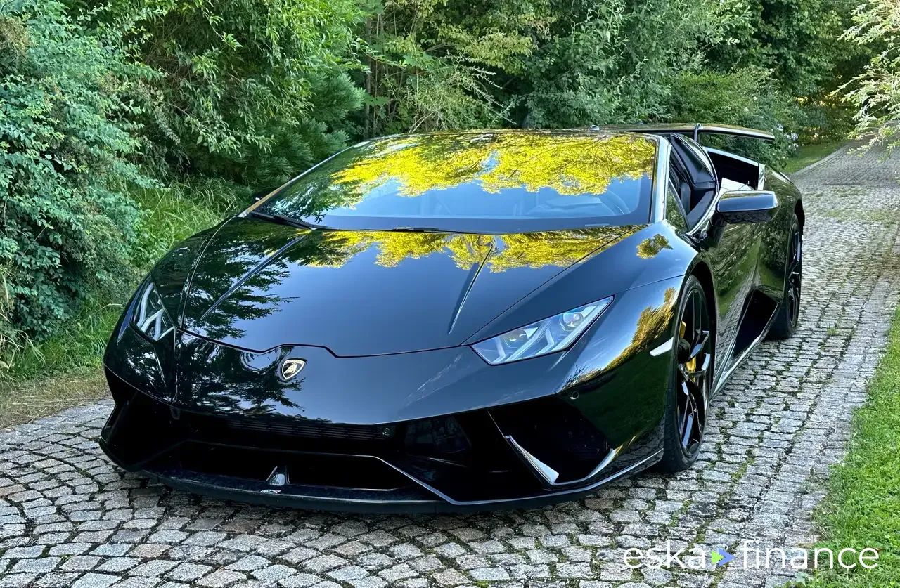 Finansowanie Zamienny Lamborghini Huracán 2019