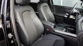 Financování Hatchback MERCEDES B 250 2023