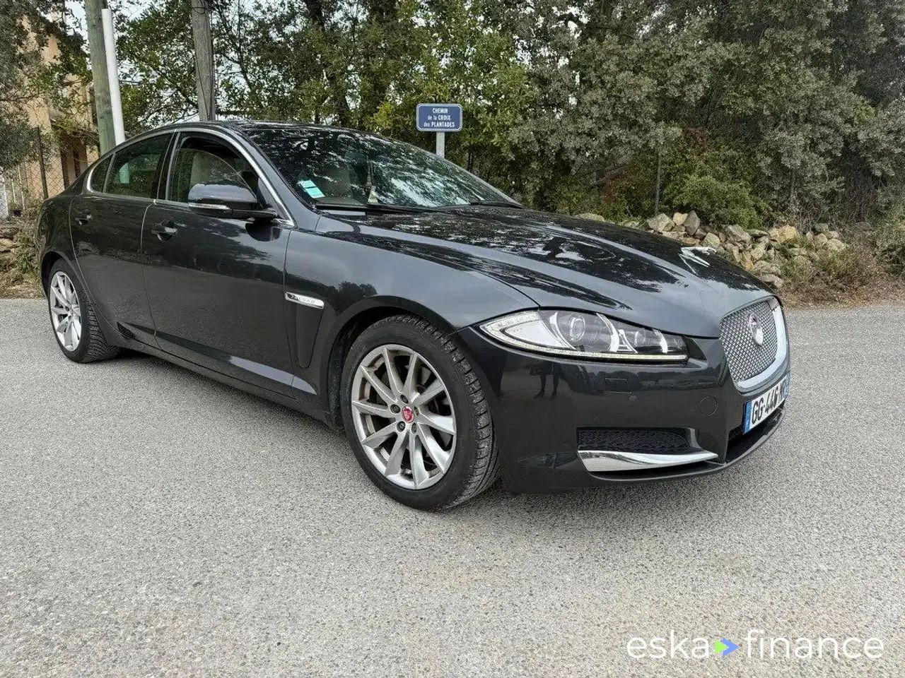 Lízing Sedan Jaguar XF 2014