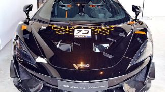 Coupé McLaren 620R 2021