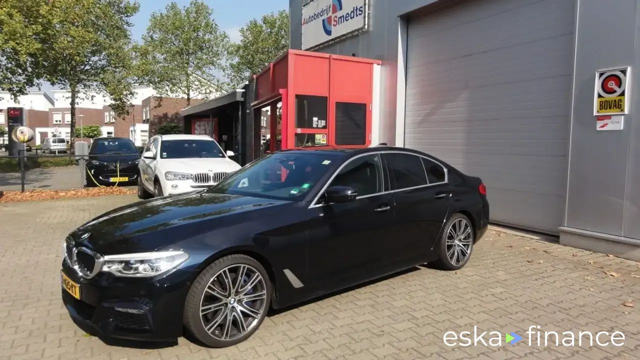 Leasing Sedan BMW 540 2017