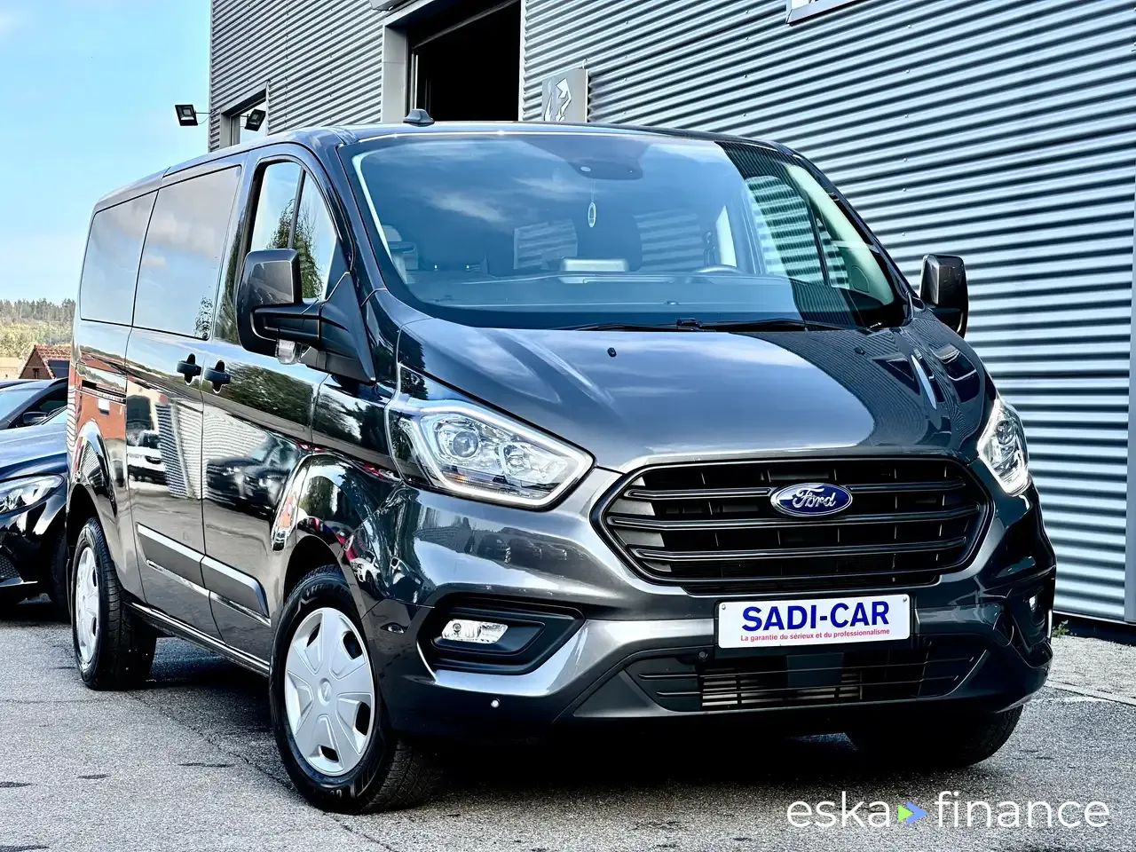 Lízing Hatchback Ford Transit Custom 2024
