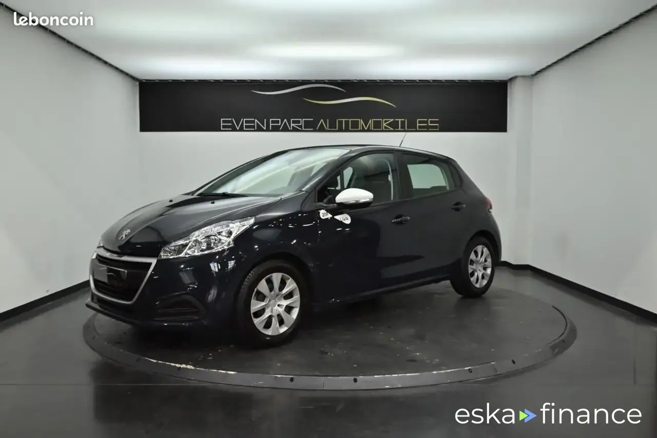 Leasing Hatchback Peugeot 208 2019