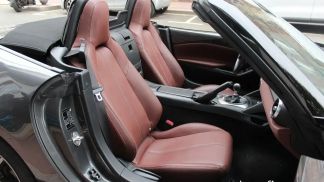 Financování Konvertibilní Mazda MX-5 2019