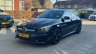 Lízing Sedan MERCEDES CLA 180 2013