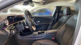 Lízing Sedan MERCEDES A 220 2020
