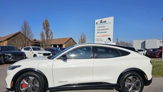 Leasing SUV Ford Mustang Mach-E 2021