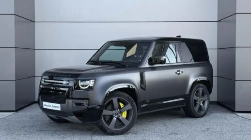 Land Rover Defender 2022