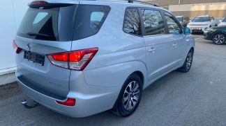 Lízing Hatchback Ssangyong Rodius 2016