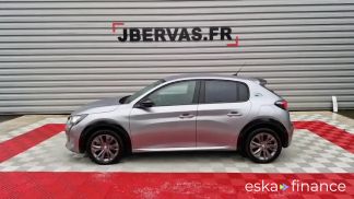 Lízing Sedan Peugeot 208 2022