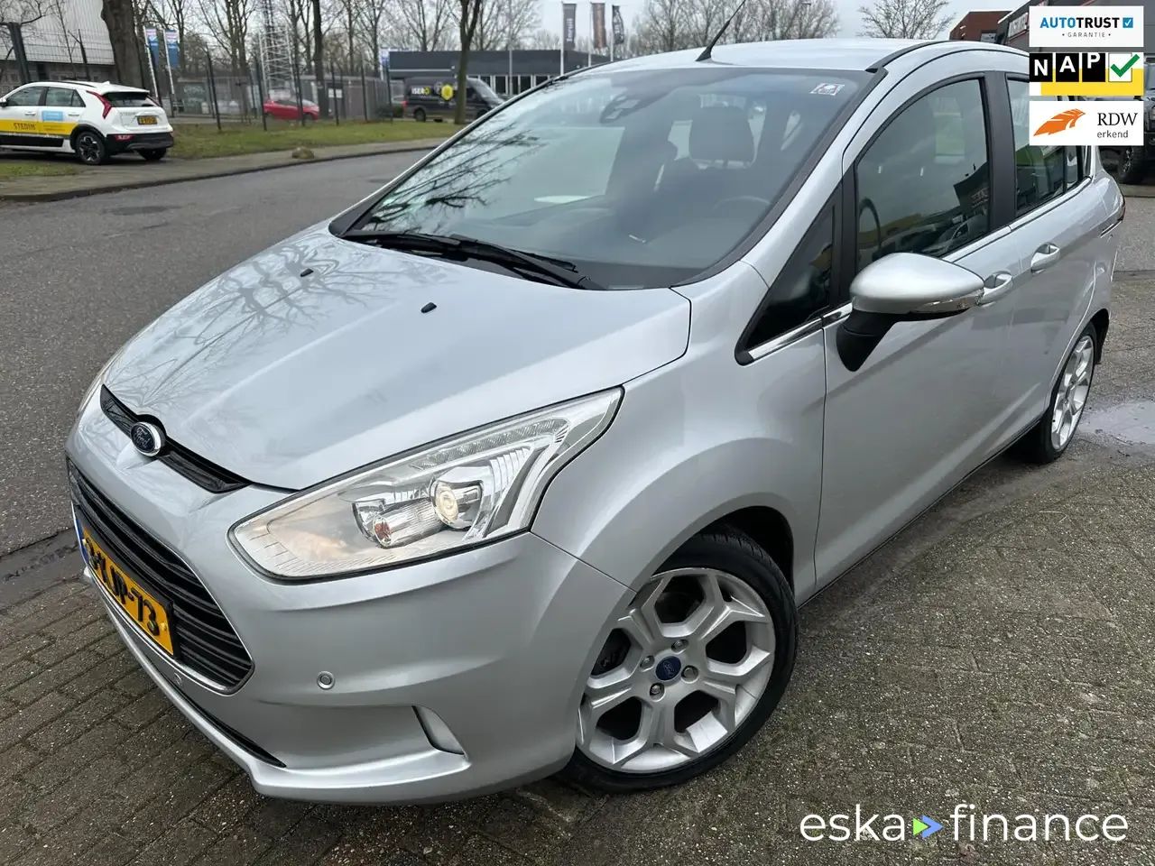 Finansowanie Hatchback Ford B-Max 2013