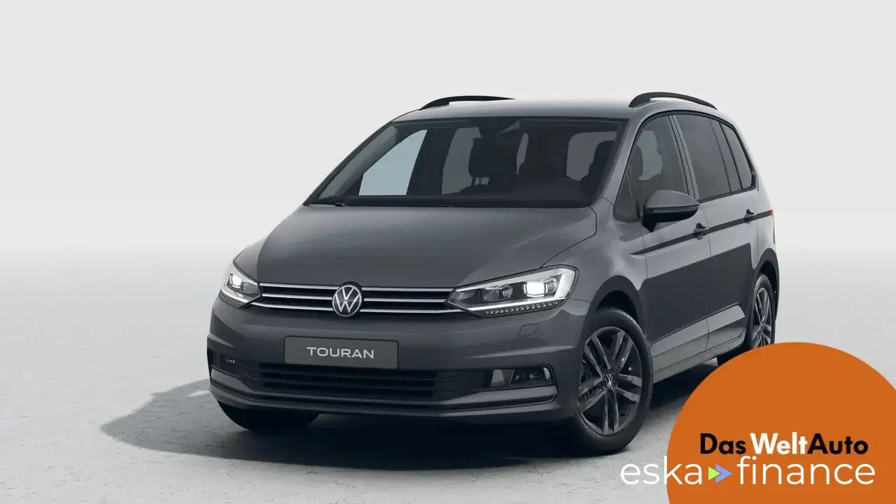 Lízing Hatchback Volkswagen Touran 2025