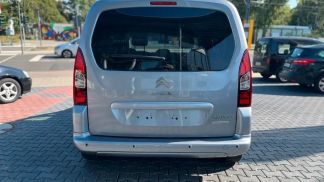 Leasing Le transport des passagers Citroën Berlingo 2015