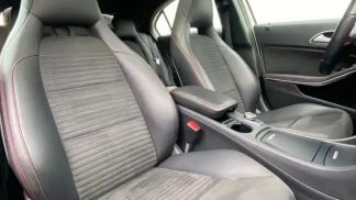 Lízing Hatchback MERCEDES A 180 2012
