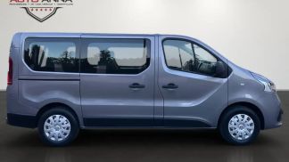 Lízing Hatchback Renault Trafic 2016