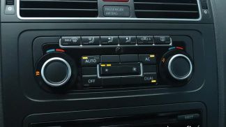 Lízing Hatchback Volkswagen Touran 2011