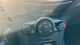 Lízing Hatchback Ford Fiesta 2016