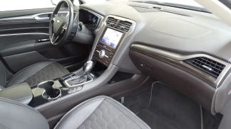 Lízing Sedan Ford Mondeo 2019