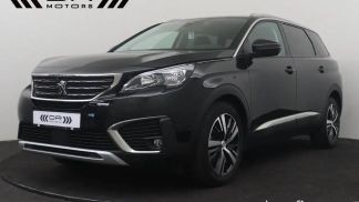 Lízing Hatchback Peugeot 5008 2020