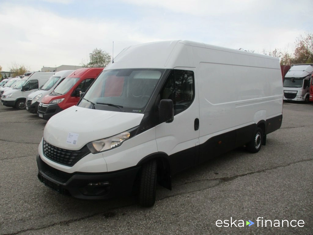 Van Iveco DAILY 2021