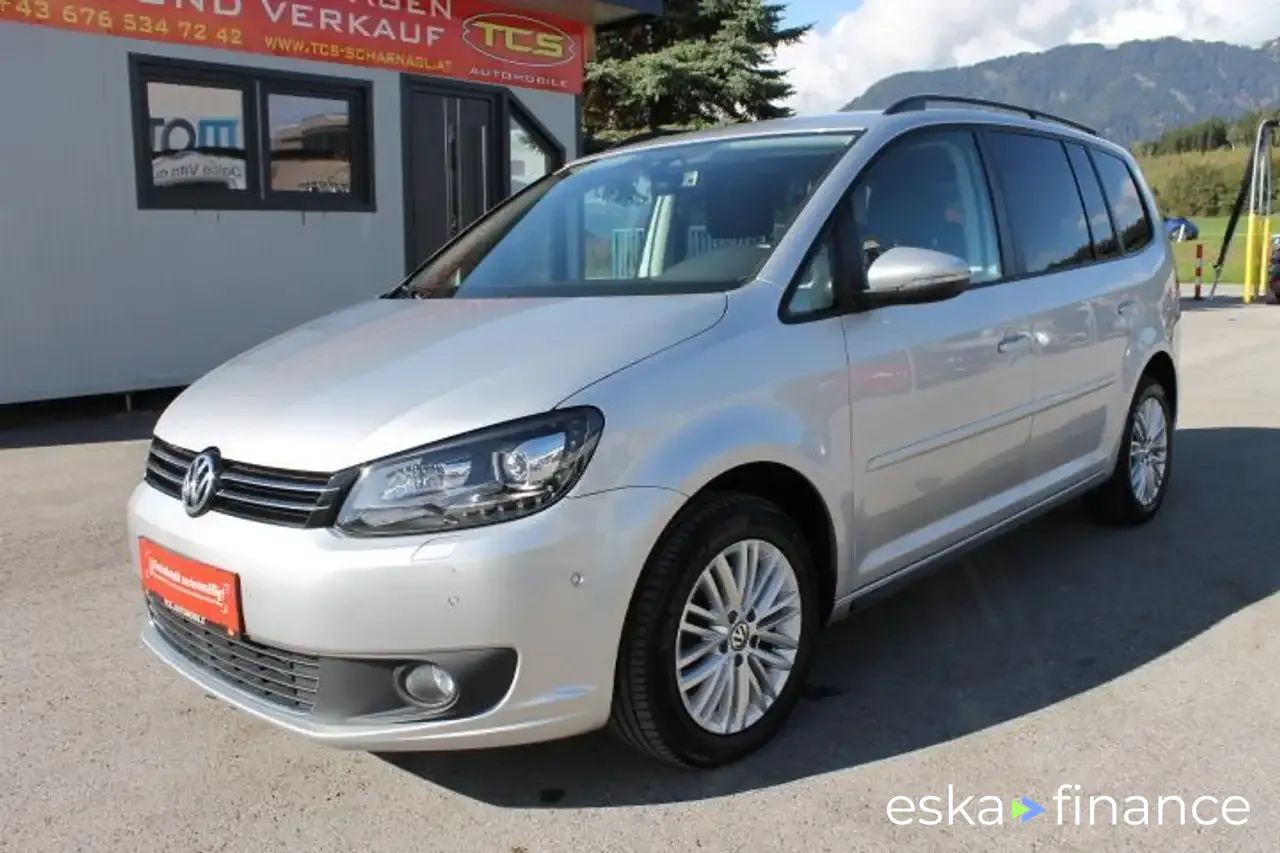 Leasing Hatchback Volkswagen Touran 2015